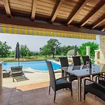 Elegant New Laura An With Private Pool In Porec Villa *