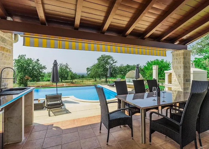 Elegant New Laura An With Private Pool In Porec Vila *