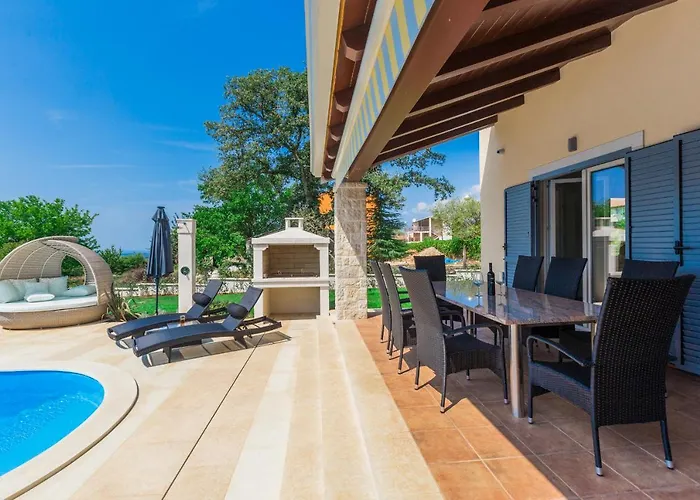 Vila Elegant New Laura An With Private Pool In Porec Kaštelir