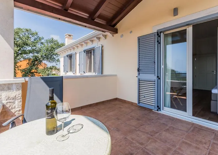 Elegant New Laura An With Private Pool In Porec Vila *